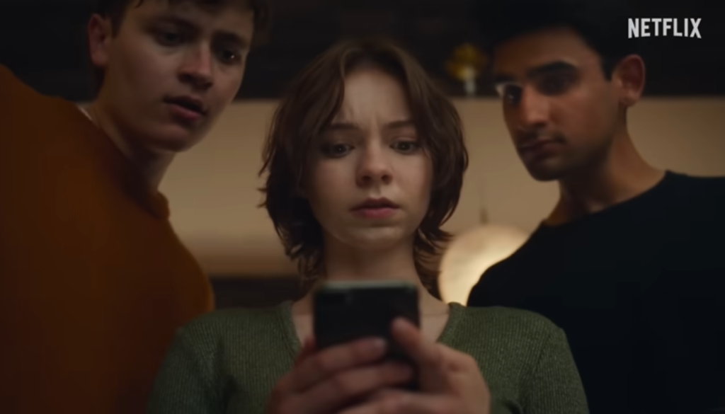 Emma Myers trailer scene in A Good Girl's Guide to Murder Season 2