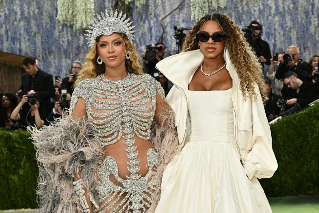 beyonce with daughter blue ivy 