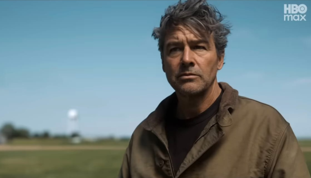 Kyle Chandler as Hal Jordan in lanterns trailer
